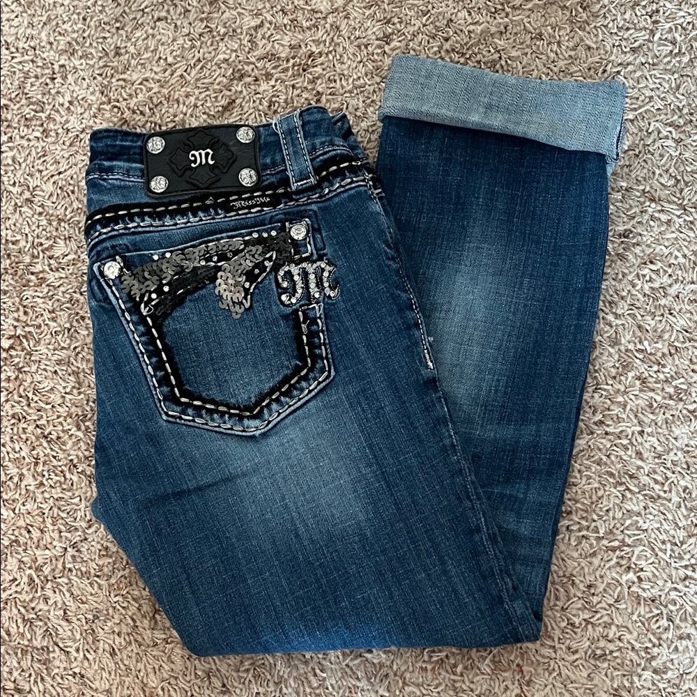 Miss Me Capri Jeans, 28. These are in great condition, measurements are provided